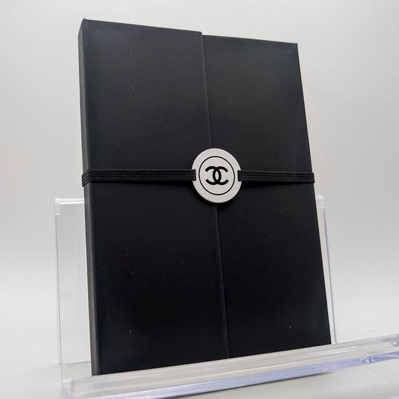 Chanel GWP Sticky Notes / Post-It Set – Luxury Stationery – Gift with Purchase - Picture 1 of 5